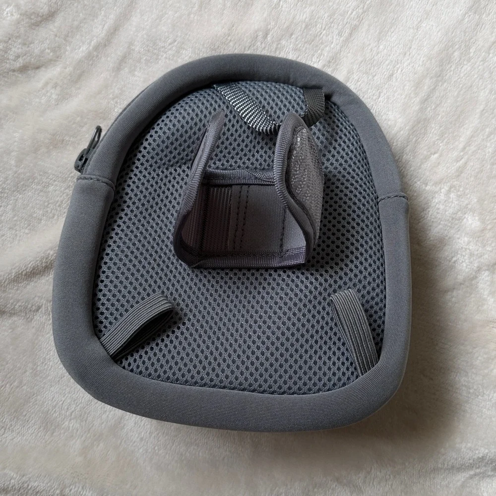NWOT Boots & Barkley Small Gray Dog Harness Backpack